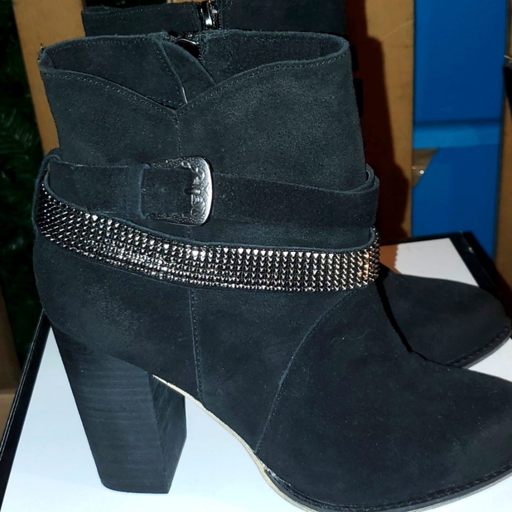 Nine West black studded booties